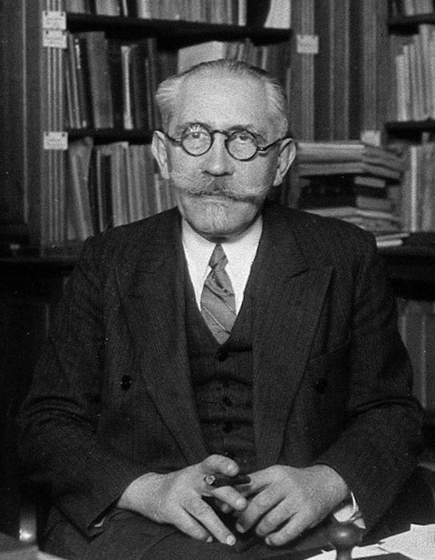 폴 랑주뱅(1872–1946). 앙리 마뉘엘 촬영. 출처: Wikimedia Commons(Wellcome Collection), CC BY 4.0